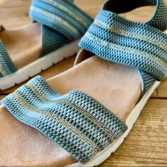 SO Blue and Gold Metallic Stretch Elastic Comfort Sandals Womens Size 7.5 Medium - Picture 6 of 16